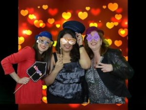 Valentine-s-Day-Party-ready-Service-Green-Screen-Photo-Booth_2